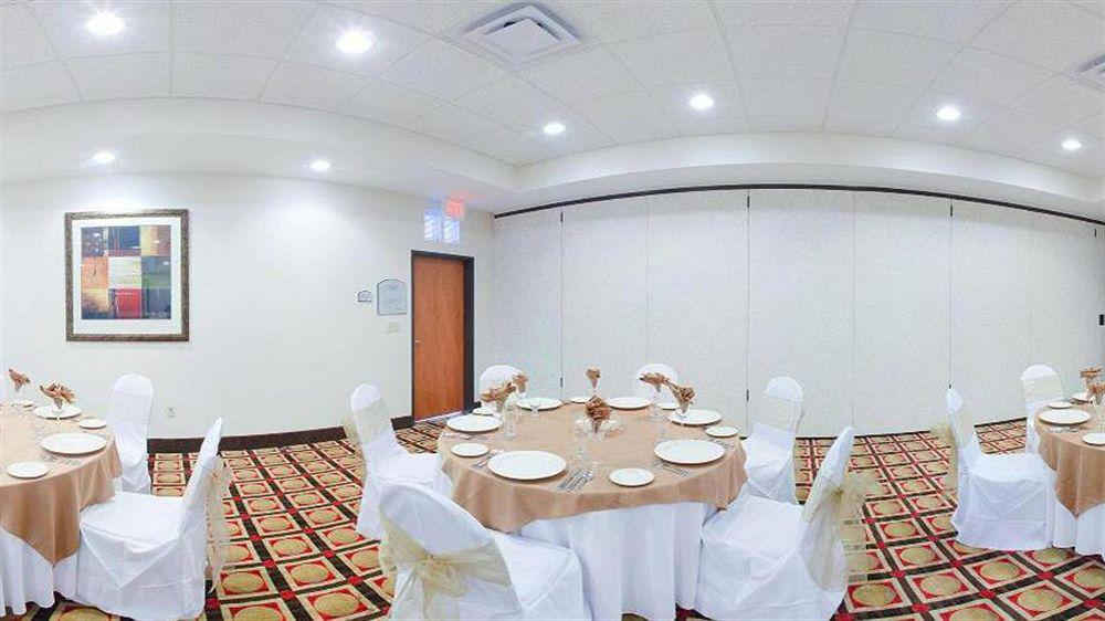 Holiday Inn Express Dumfries-Quantico By Ihg Ngoại thất bức ảnh