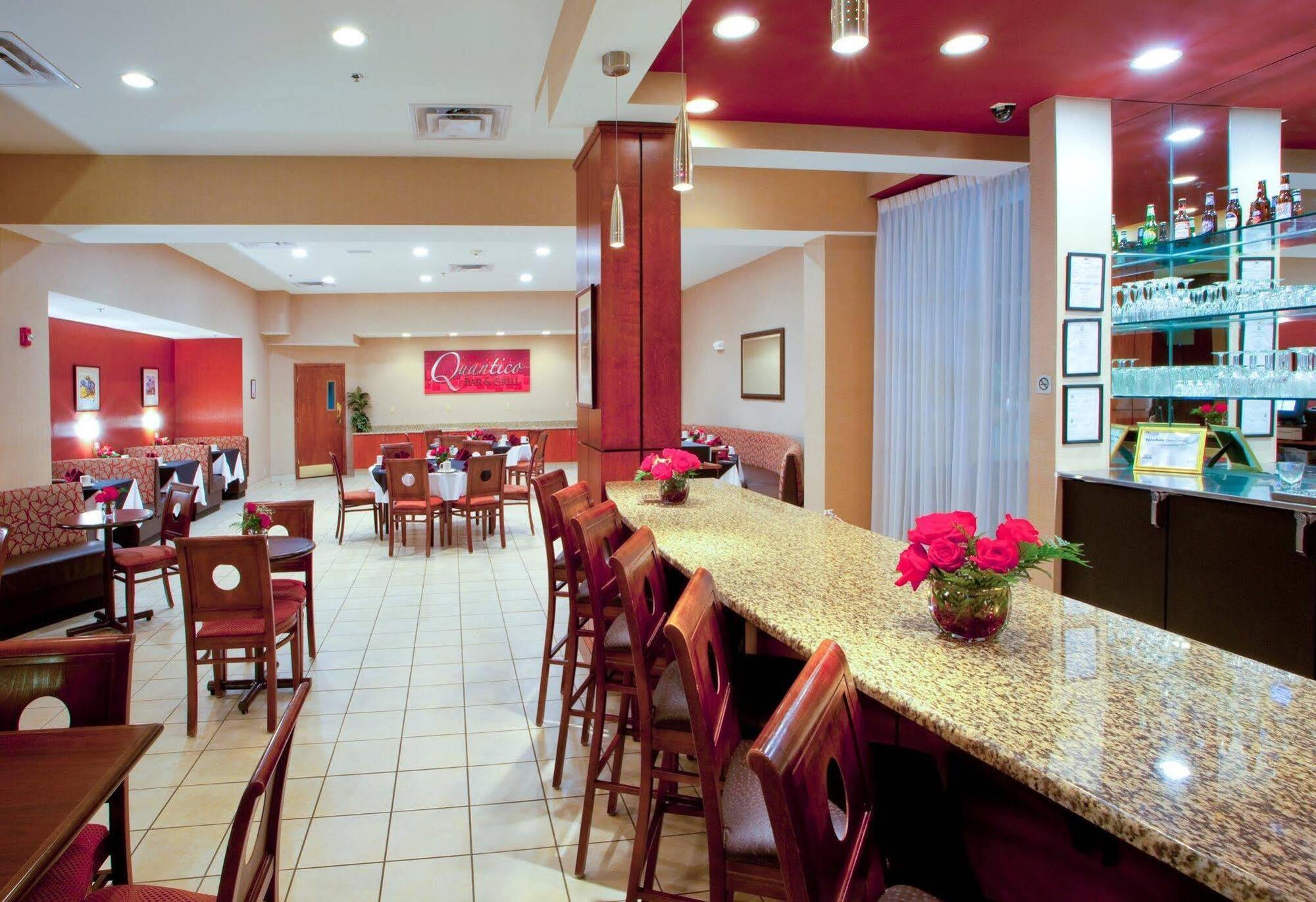 Holiday Inn Express Dumfries-Quantico By Ihg Ngoại thất bức ảnh